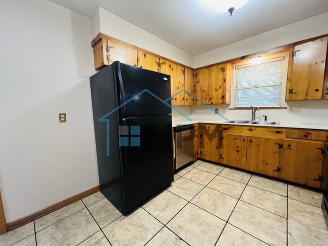 Photo - 406 Beasley St