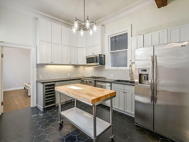 Photo - 2-Bed Oasis in the Heart of San Francisco - Spacious 1300 Sq Ft!"