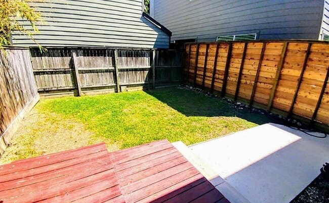 Photo - 1409 Wentworth St