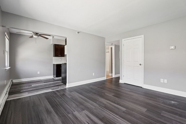 Photo - 227 Washington Ave Unidad B10