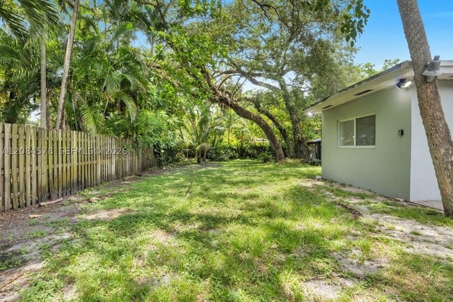 Photo - 1548 SW 23rd St Unit 1548