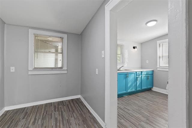 Photo - 2821 Gladstone Dr