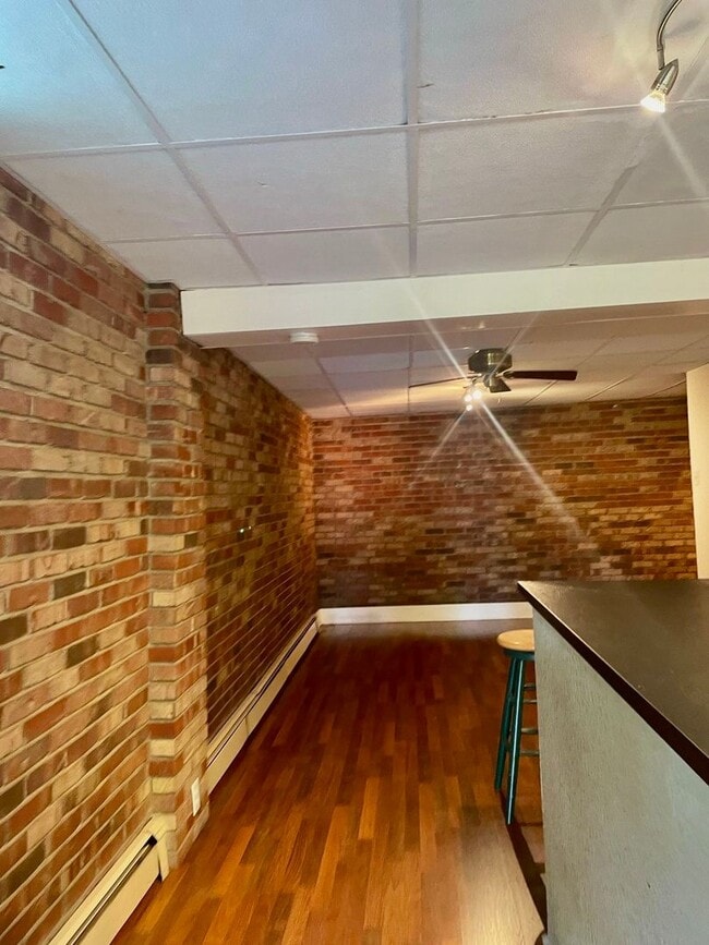 Photo - 547 W Main St Unit 549 W Main St