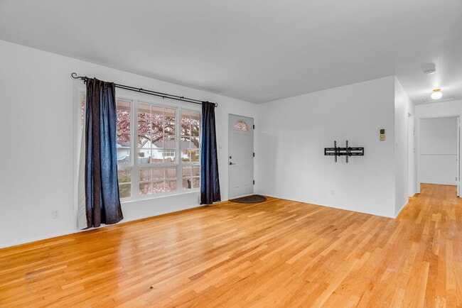 Photo - 12620 SW 12th St