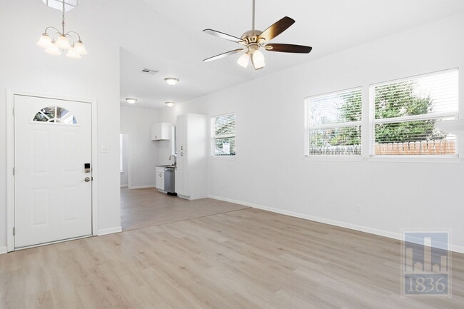 Photo - 2104 Cervin Blvd