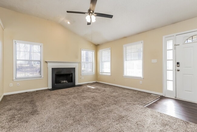 Photo - 153 Country Mill Ln