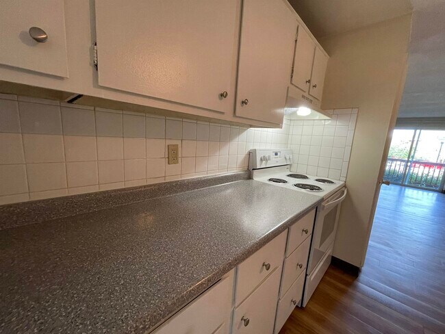 Photo - 99 Powers St Unidad 131