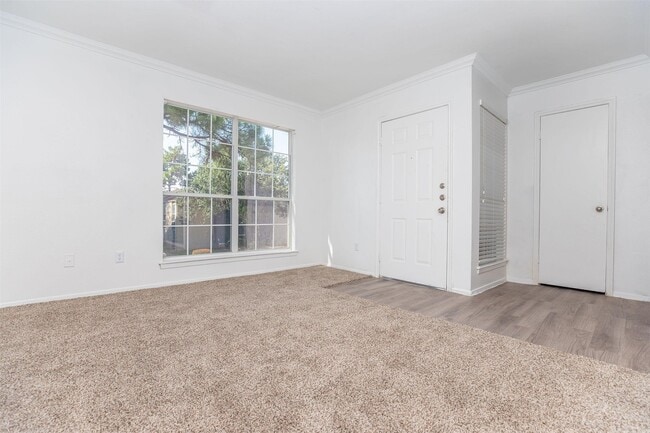 Photo - 1100 Graham Dr Unit 1203