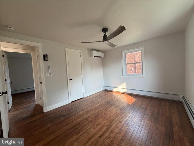 Photo - 1012 State Dr