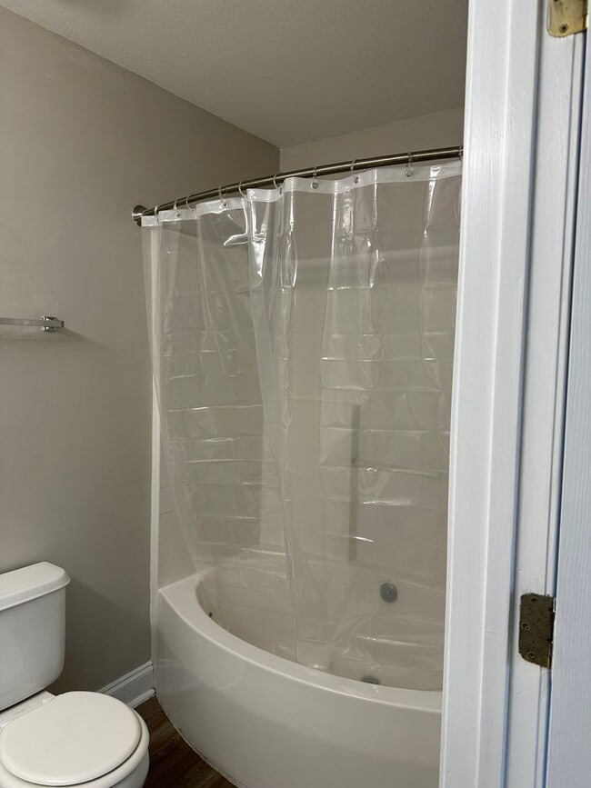 Photo - Nice 3 bedroom, 2.5 bath townhouse at Silv...