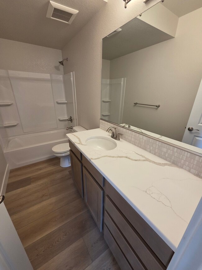 Photo - 2920 Donatello St Unit B