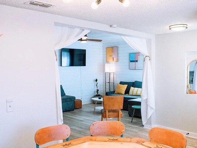 Photo - 2436 24th St