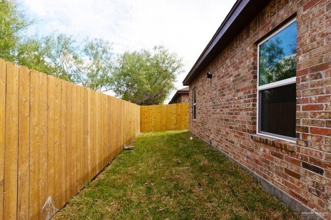 7 Paola St Unit 4