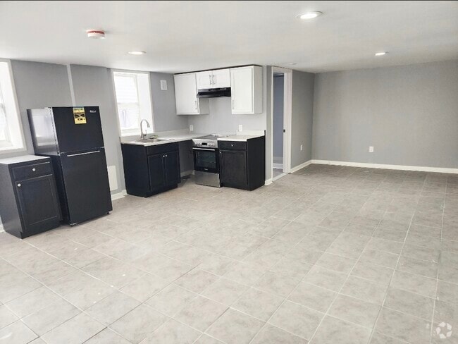 Building Photo - 3344 Mondawmin Ave Unit Apt 1