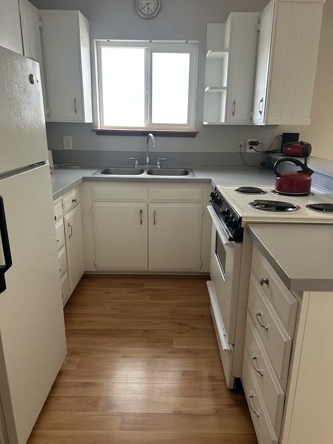 Photo - 853 Ocean Shores Blvd NW