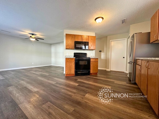 Photo - Charming 3 Bedroom 2.5 Bathroom in Meadow Hill