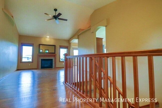 Photo - 7905 S Grass Creek Dr