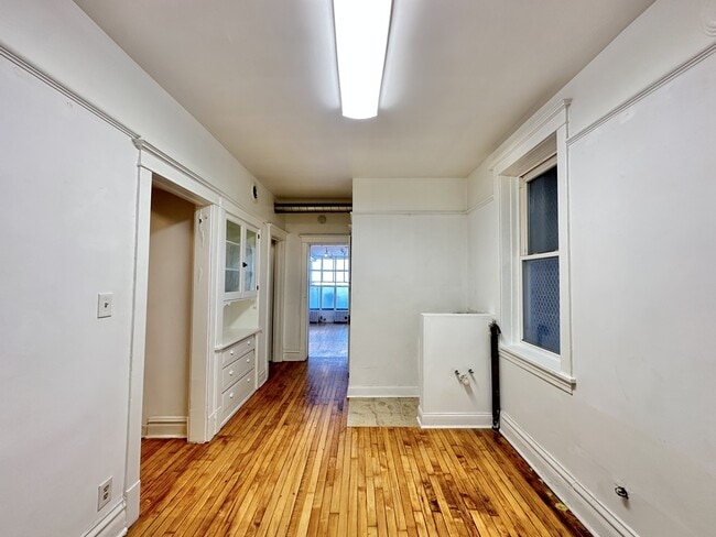 Photo - 3422 N Lincoln Ave Unit EROTS