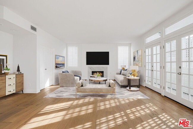 Photo - 11845 Mayfield Ave Unidad 203