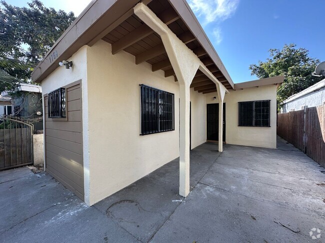 Building Photo - 1758 E 111th Pl Rental