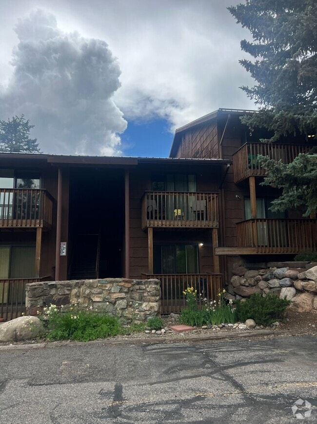 Building Photo - 1 Bedroom 1 Bath Condo near Animas Mountai...