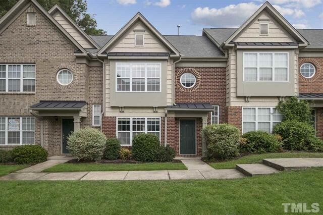 Building Photo - Immaculate Brier Creek Townhome