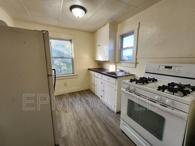 Photo - 216 Courtland St