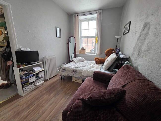 Photo - 134 Earl St Unit 6