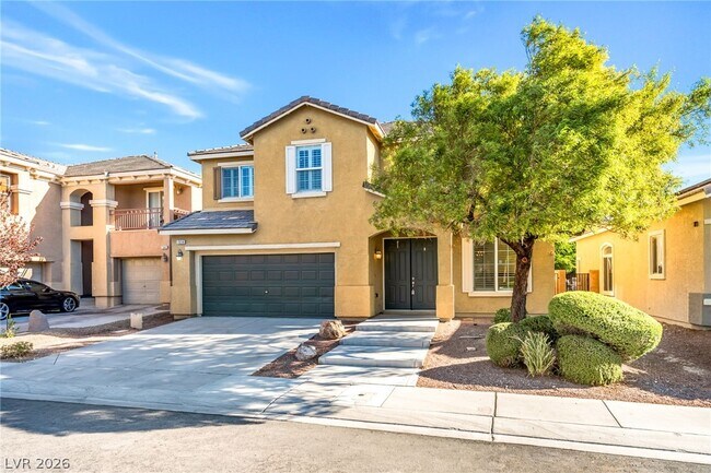 7038 N Pink Flamingos Pl