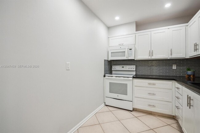 Photo - 6209 Bay Club Dr Unit 4