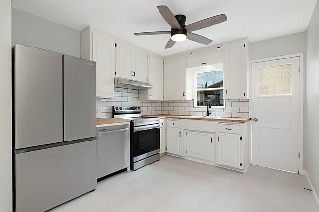 Photo - Large Corner Lot with a newly remodeled 2 bedroom 2 bathroom house!