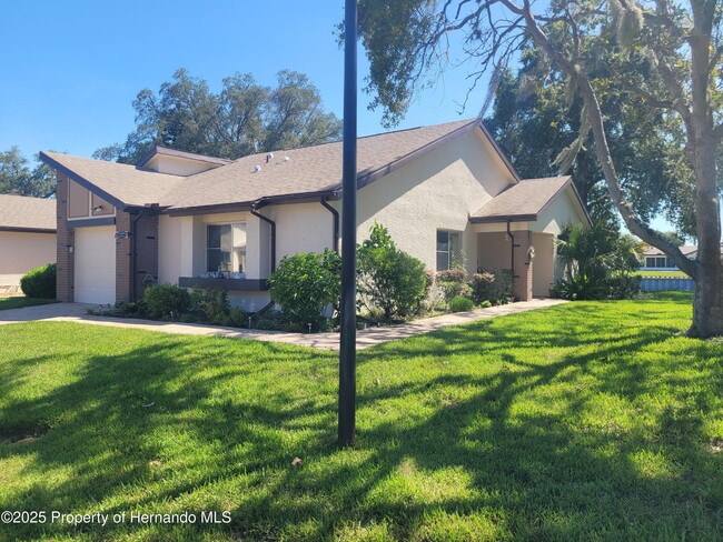 Building Photo - 7559 Heather Walk Dr