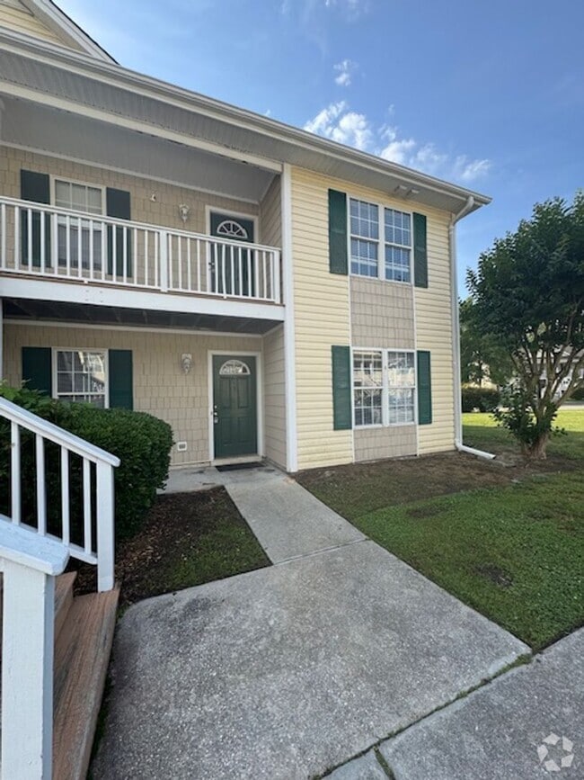 Building Photo - Holton Place - McClelland Dr. Rental