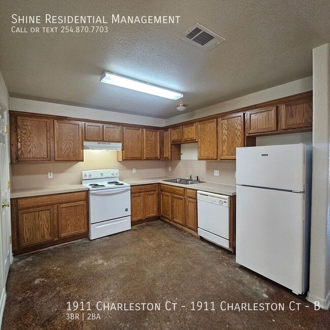 Photo - 1911 Charleston Ct Unidad B