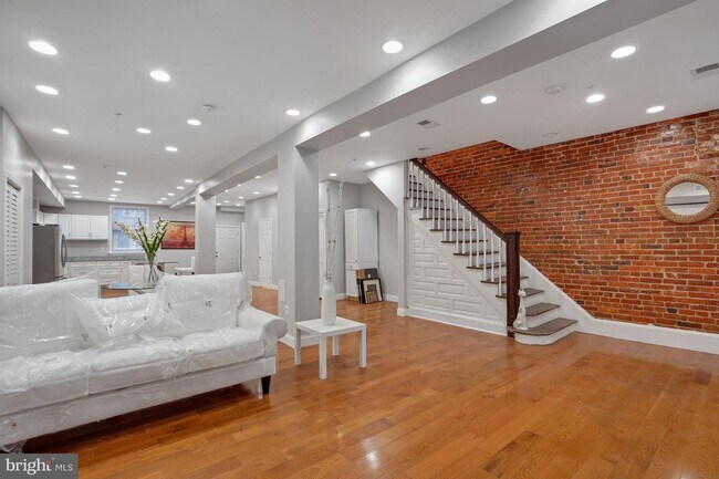 Photo - 4423 Georgia Ave NW Townhome
