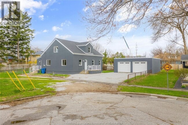 Photo - 7800 Cecile St