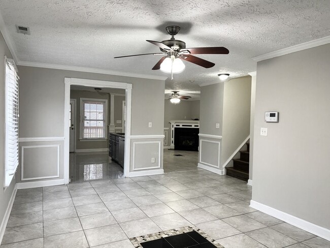 Photo - 505 Clearfield Dr