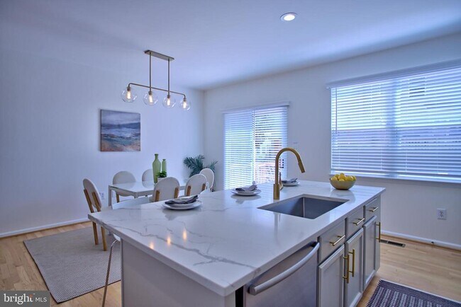 14679 Seasons Dr