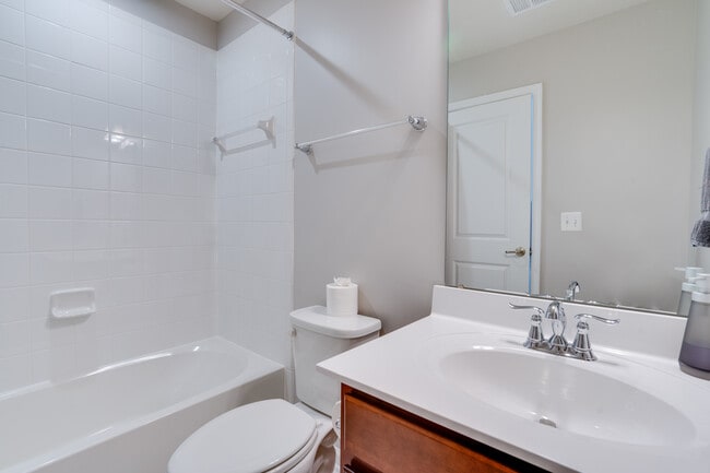 Photo - 43819 Stubble Corner Sq