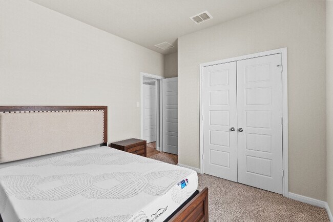 Photo - 218 Nespral Dr