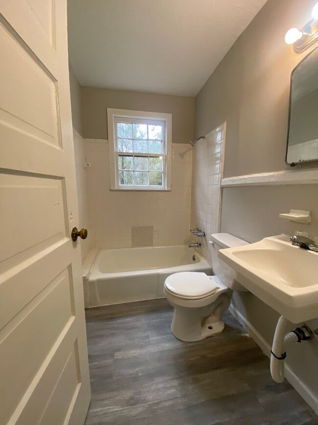 Photo - **AVAILABLE NOW**1 Bedroom / 1.5 Bathroom Duplex for Rent in Columbus, GA***