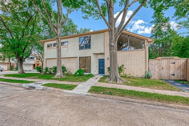 Photo - 5613 St Paul St