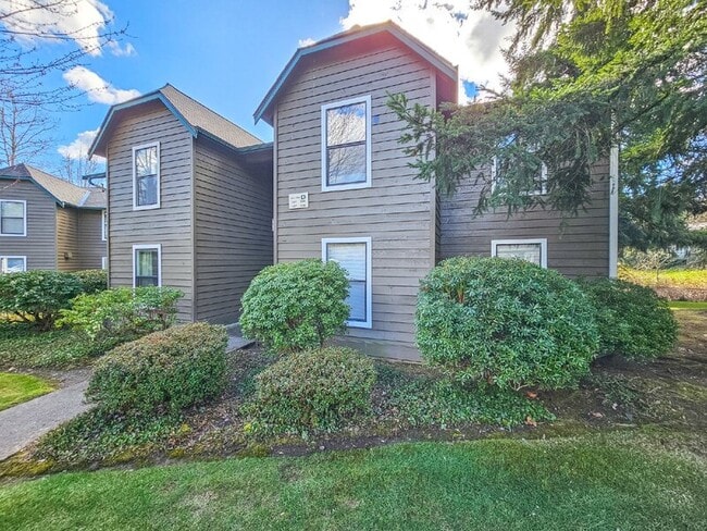 Photo - 13801 Old Redmond Rd