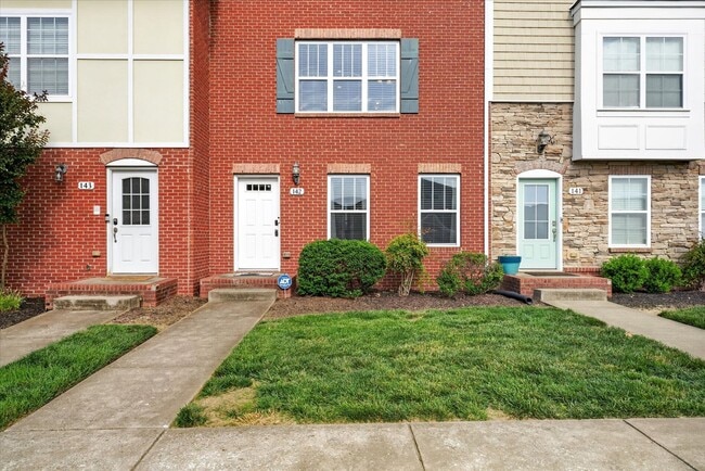 Photo - 3 Bedroom 3 1/2 Bath Pet Friendly Condo For Rent!