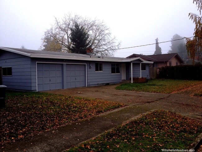 Photo - Spectacular 3 Bedrooms, 1 Bathroom House N...