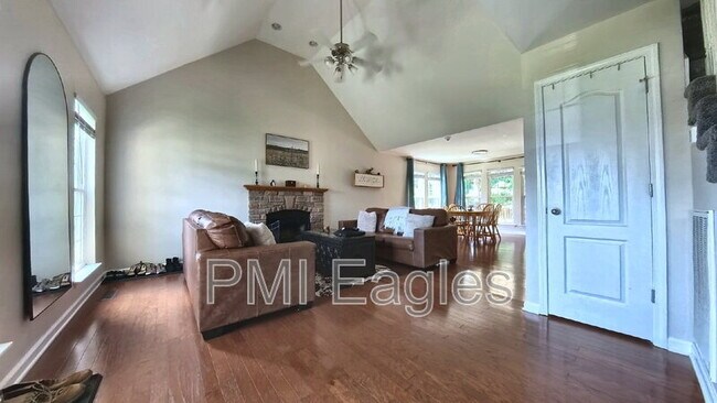 1857 Sage Meadow Ln