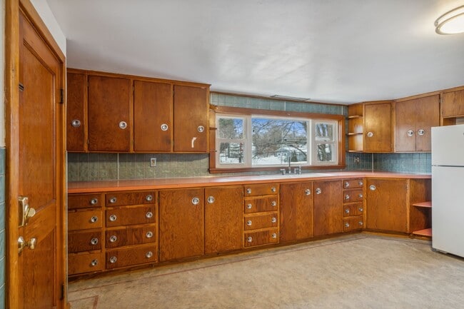 Photo - 254 S Main St Unidad 2nd Floor