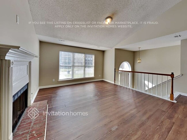 Photo - 3940 Cumberland Trail SE