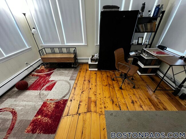 Photo - 547 Broadway Unidad 1