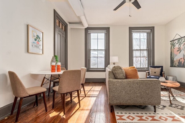 Photo - 126 E 13th St Unit ID1056025P